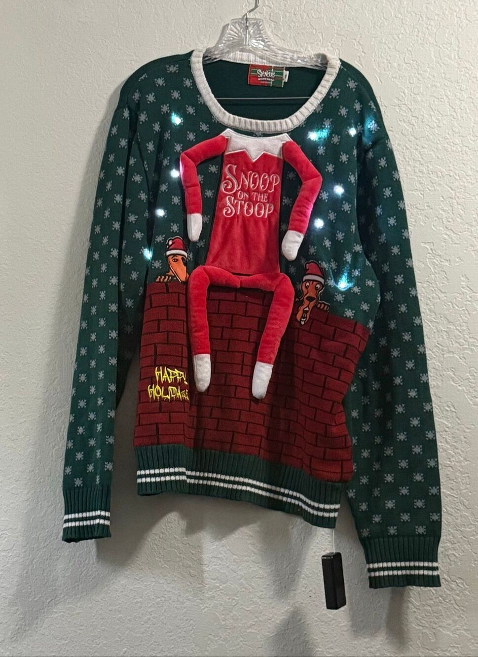 Spencer's Light-Up Snoop on the Stoop Chain Christmas Sweater 2X XXL